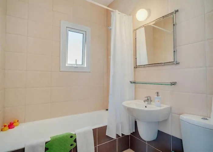 Pernera Sunrise Villa