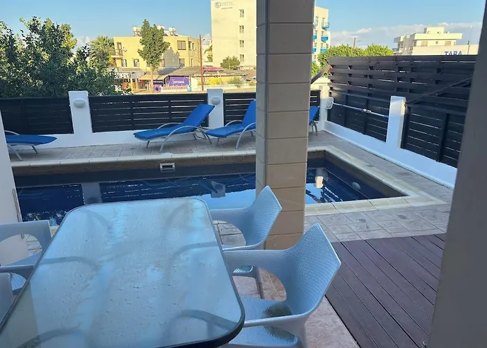 Vila Pernera Sunrise *